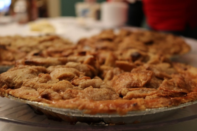 apple pie bakes
